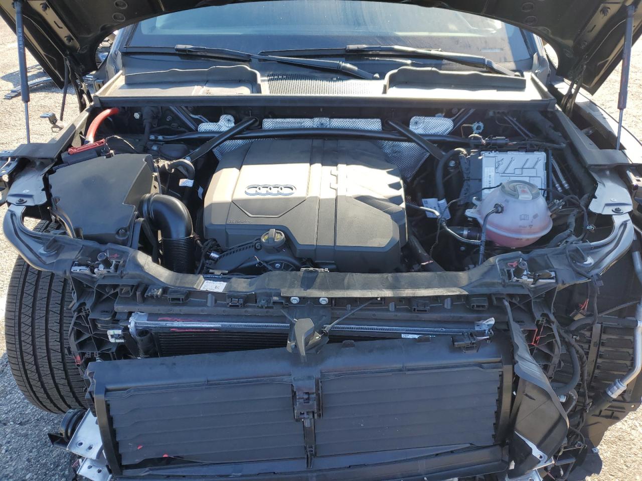 2025 Audi Q5 Premium 45 VIN: WA1GAAFY9S2037726 Lot: 70213765