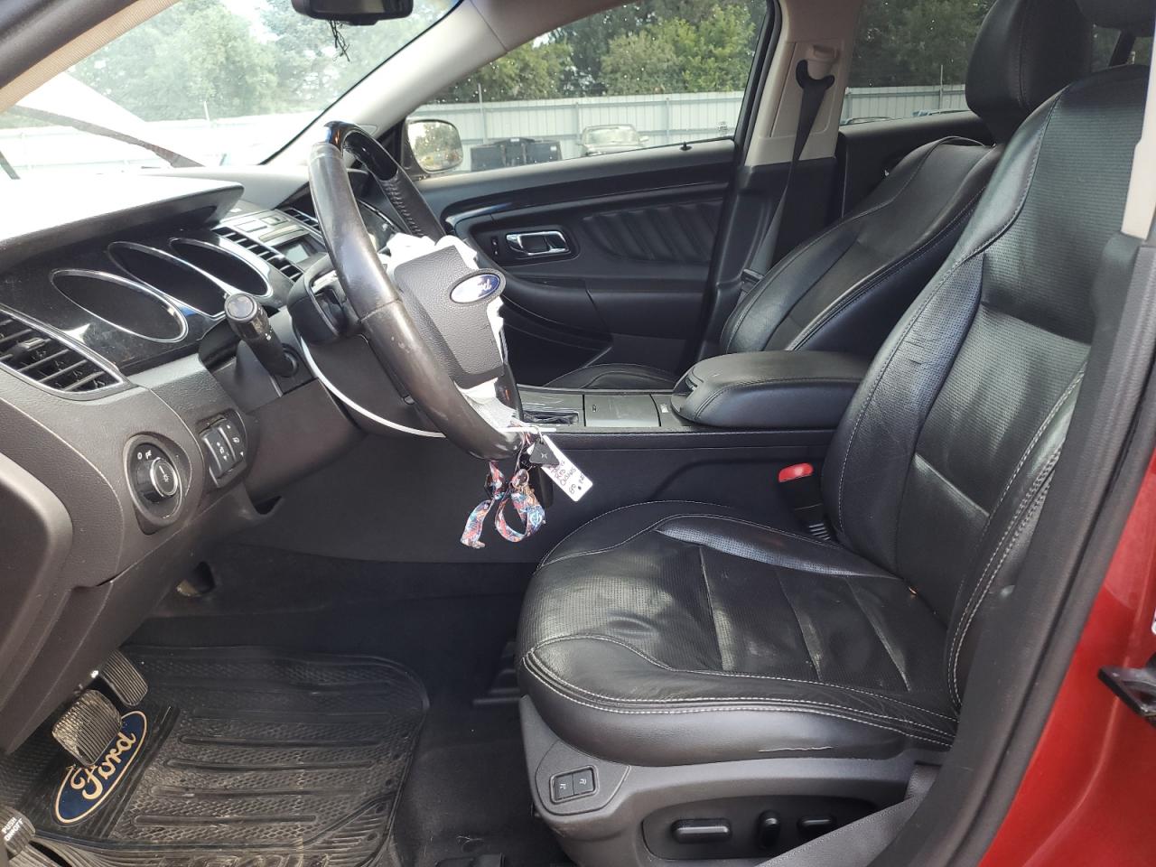 2011 Ford Taurus Limited VIN: 1FAHP2FW3BG135205 Lot: 70664195