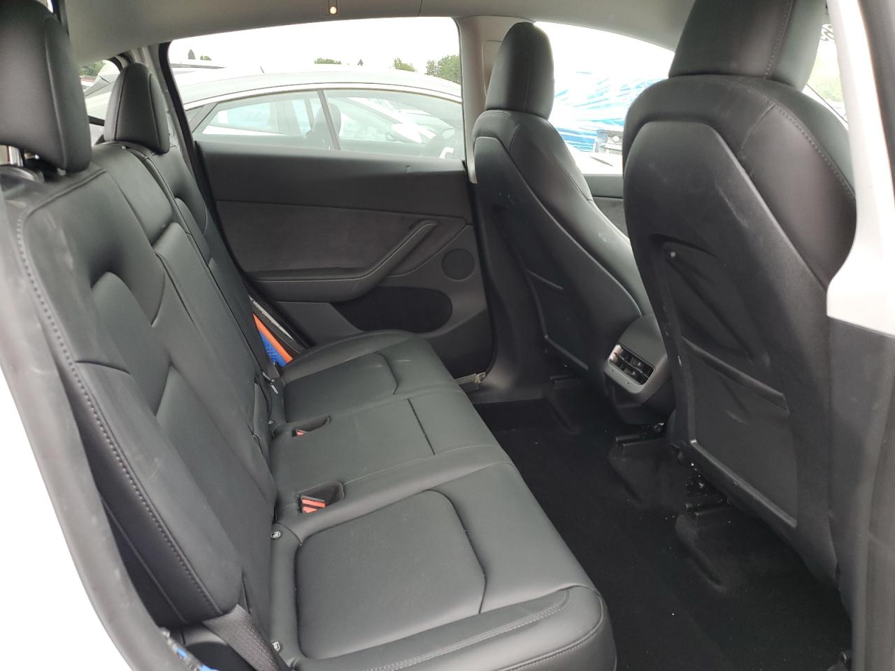 2024 Tesla Model Y VIN: 7SAYGDEE1RA251053 Lot: 66946865