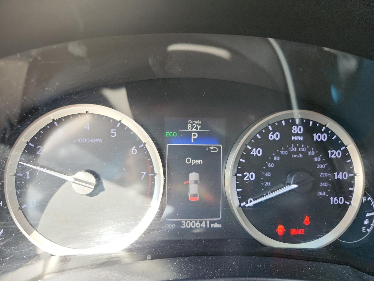 2014 Lexus Is 250 VIN: JTHCF1D26E5014121 Lot: 70872475