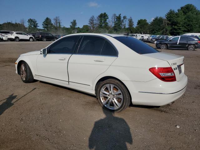 Sedans MERCEDES-BENZ C-CLASS 2012 Biały
