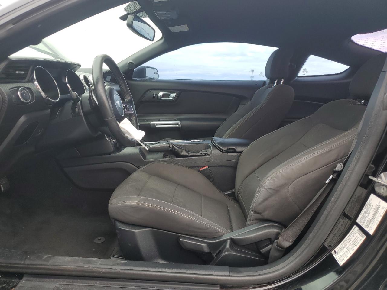 2016 Ford Mustang VIN: 1FA6P8AM3G5335715 Lot: 70445365