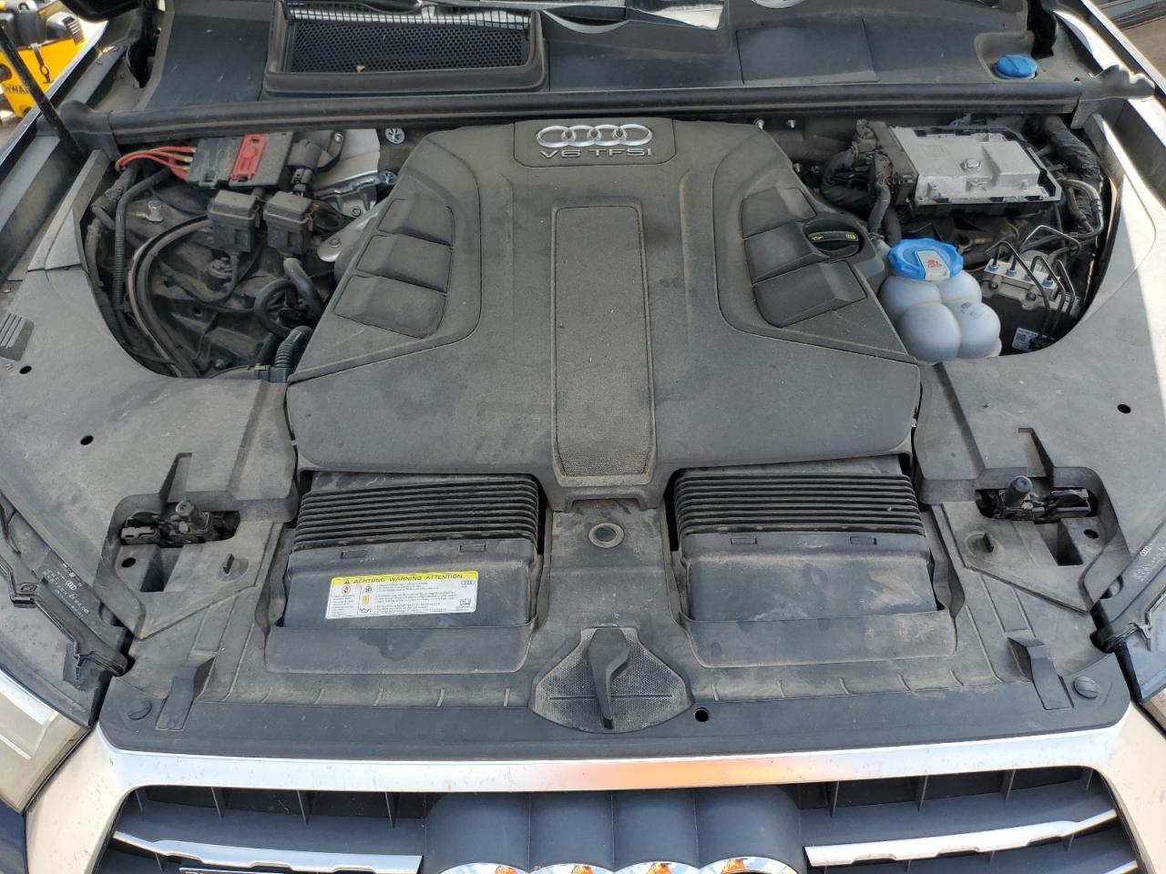 2017 Audi Q7 Prestige VIN: WA1VAAF72HD022593 Lot: 70465475