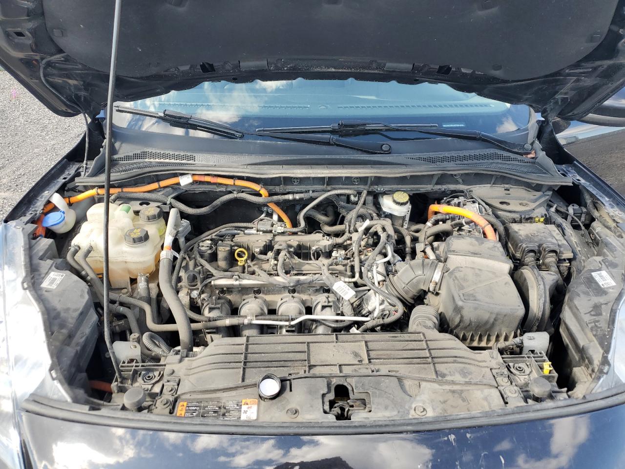 2021 Ford Escape Titanium VIN: 1FMCU9DZ3MUA57060 Lot: 70669475