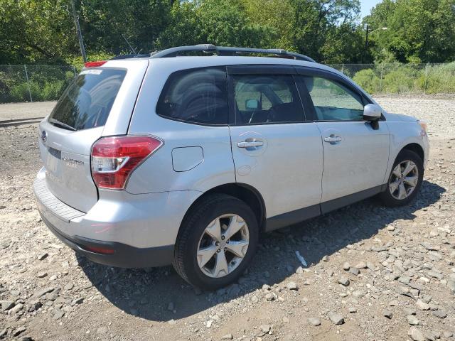  SUBARU FORESTER 2015 Srebrny