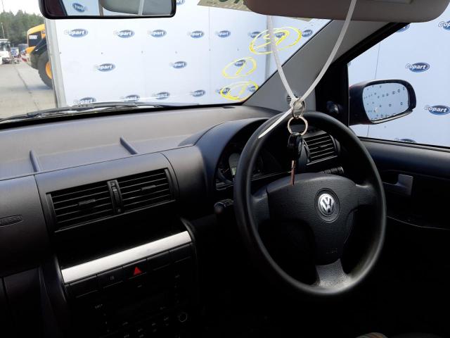 2009 VOLKSWAGEN URBAN FOX