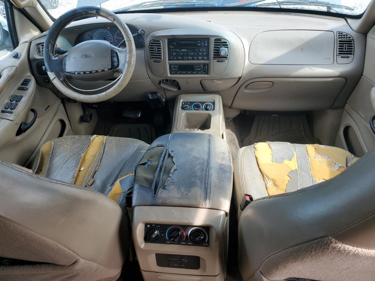 2001 Ford Expedition Eddie Bauer VIN: 1FMRU17L81LA35026 Lot: 70178745