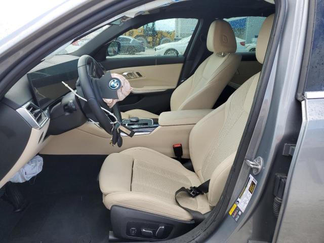  BMW 3 SERIES 2024 Серый