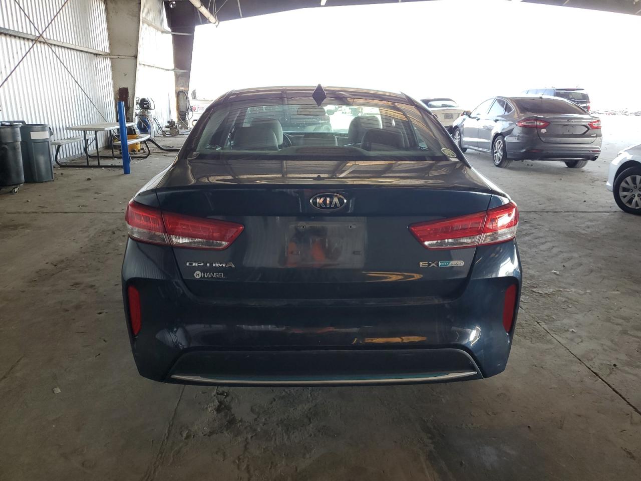 2017 Kia Optima Plug-In Hybrid VIN: KNAGV4LD7H5017282 Lot: 70381525