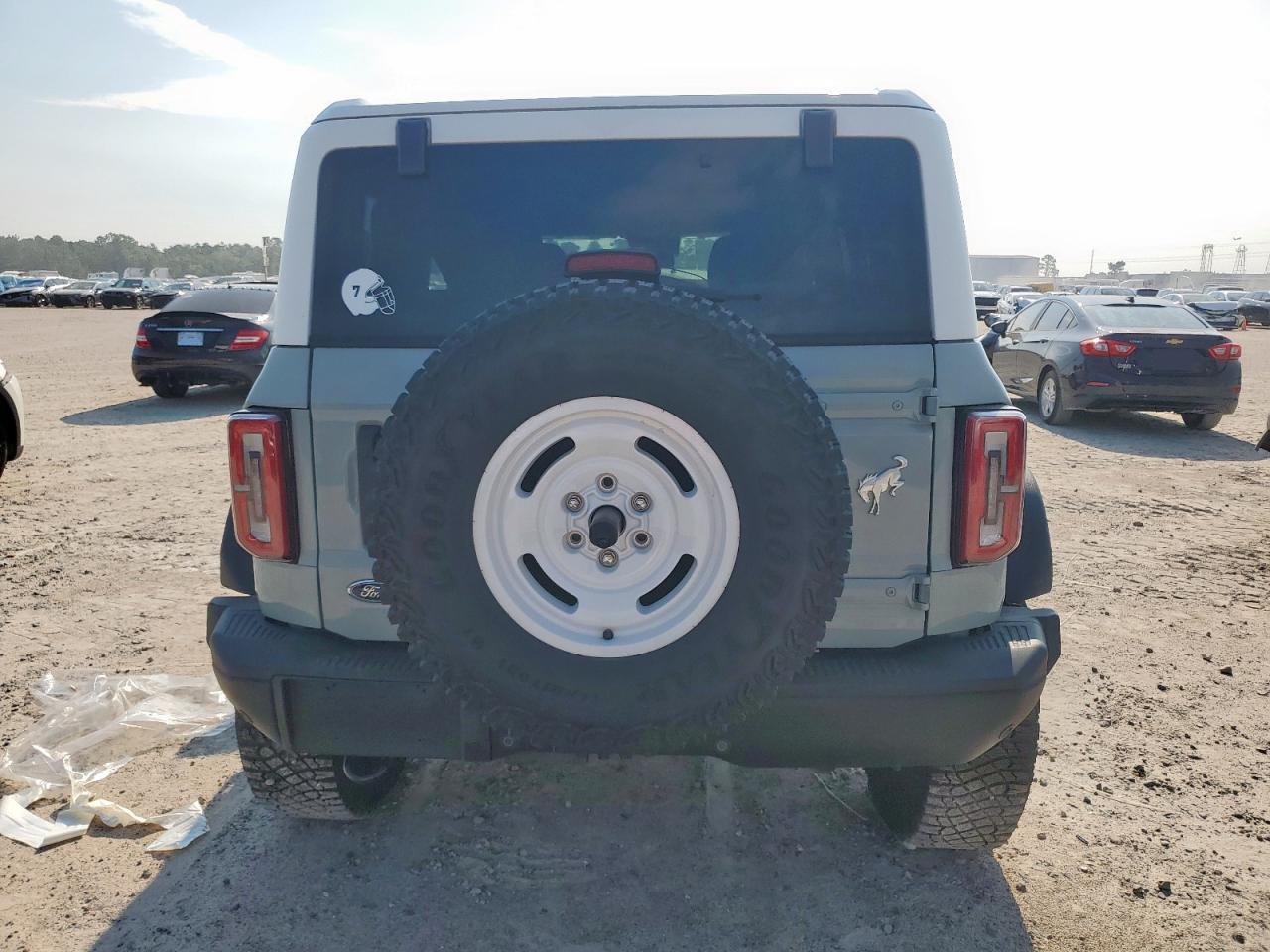 2024 Ford Bronco Heritage VIN: 1FMEE4DP6RLA16779 Lot: 70596735