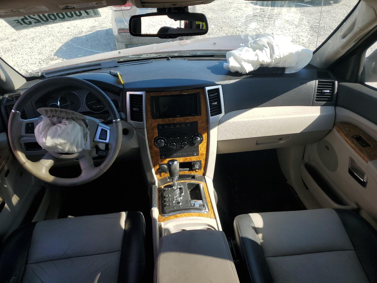 2008 Jeep Grand Cherokee Limited VIN: 1J8HR58N58C220792 Lot: 70666025