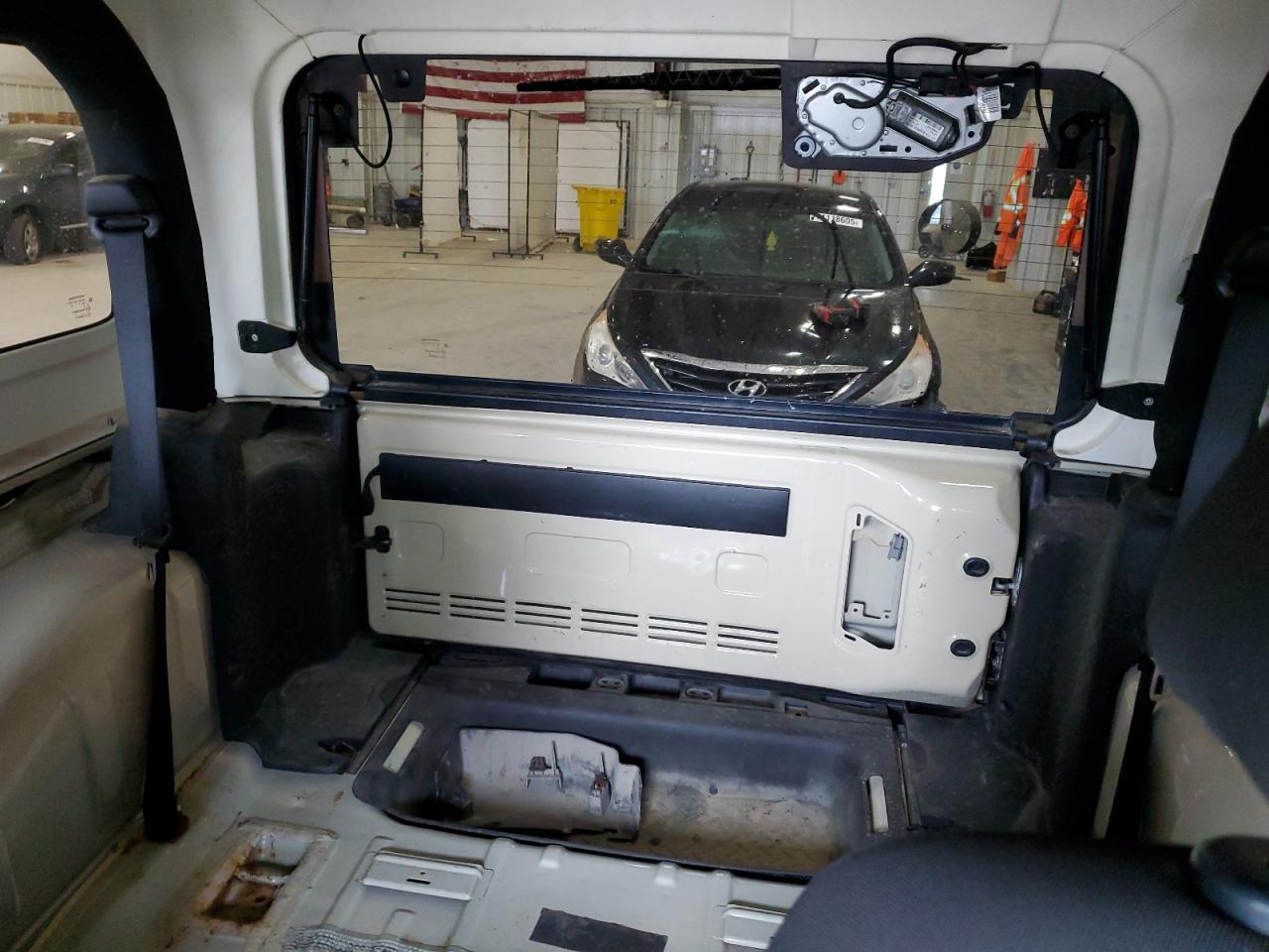 2011 Jeep Wrangler Sport VIN: 1J4AA2D19BL548655 Lot: 70868835