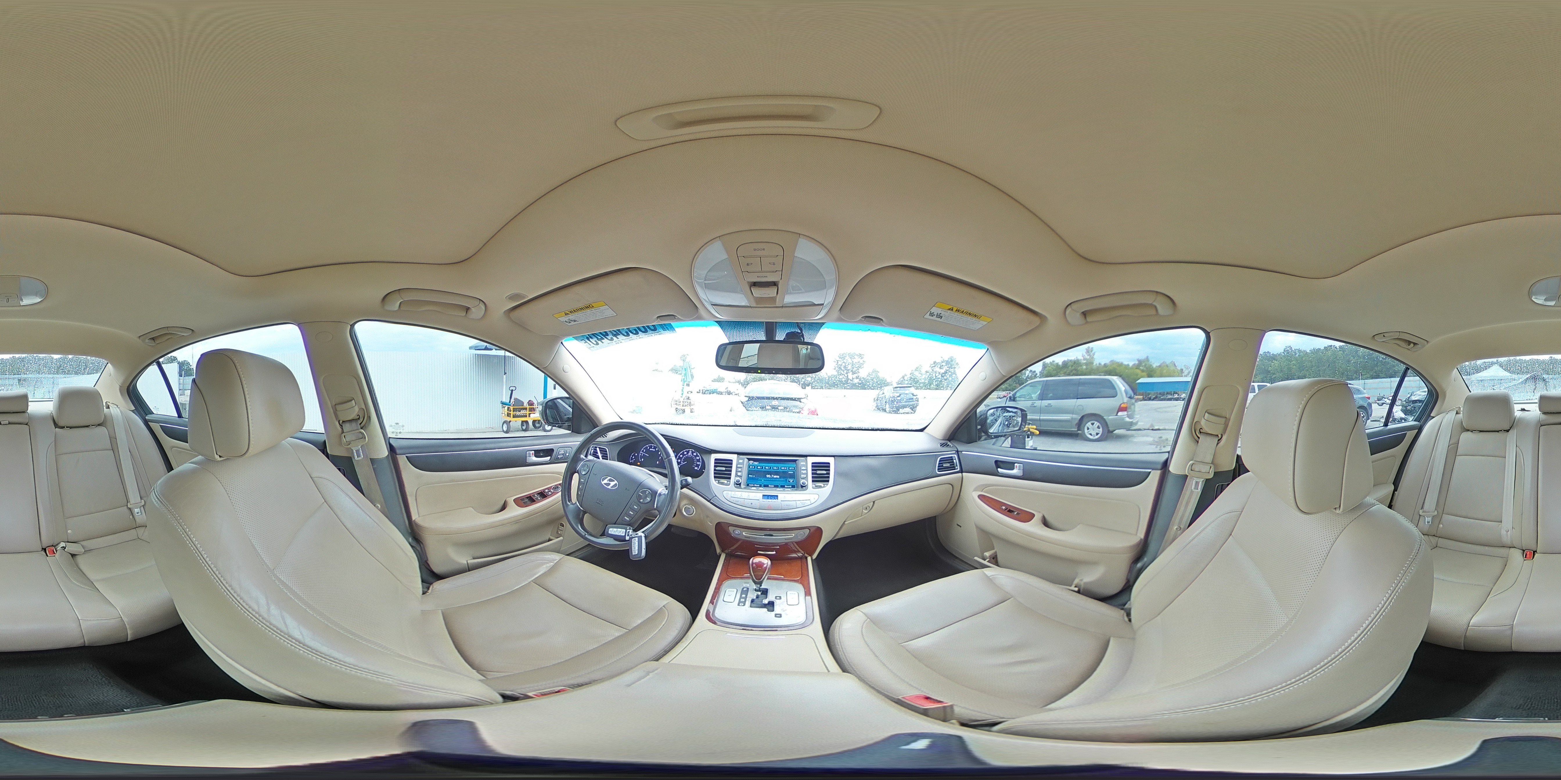 2014 Hyundai Genesis 3.8L VIN: KMHGC4DD6EU260506 Lot: 68354945