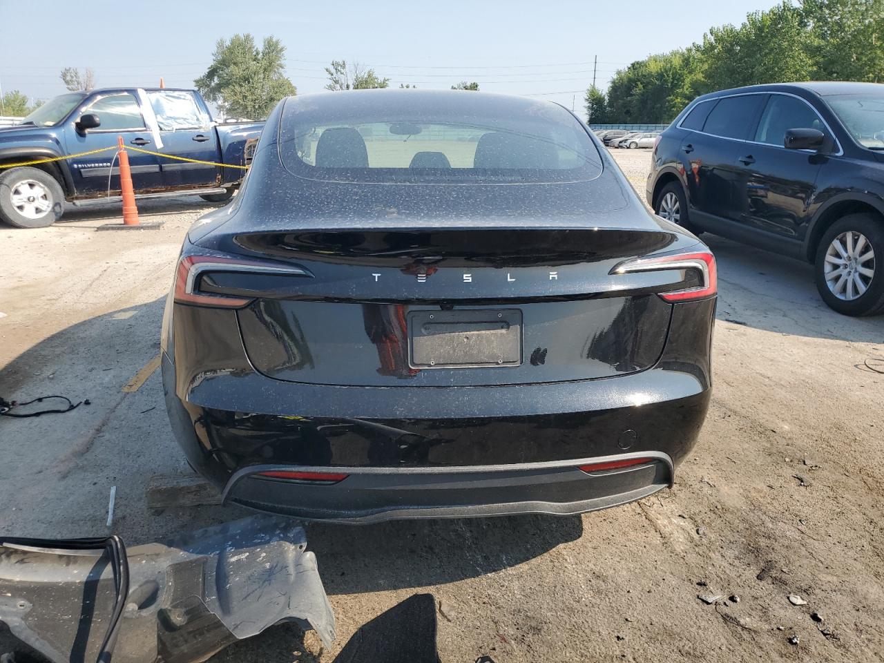 2025 Tesla Model 3 VIN: 5YJ3E1EA9SF902401 Lot: 69303665