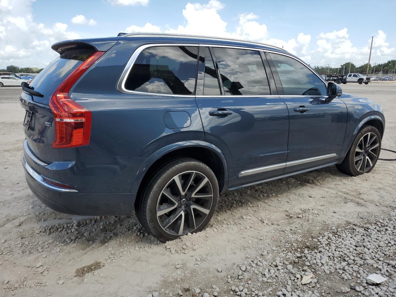 YV4L12PE5R1190843 VOLVO XC90 PLUS 2024 BLUE Photo 3