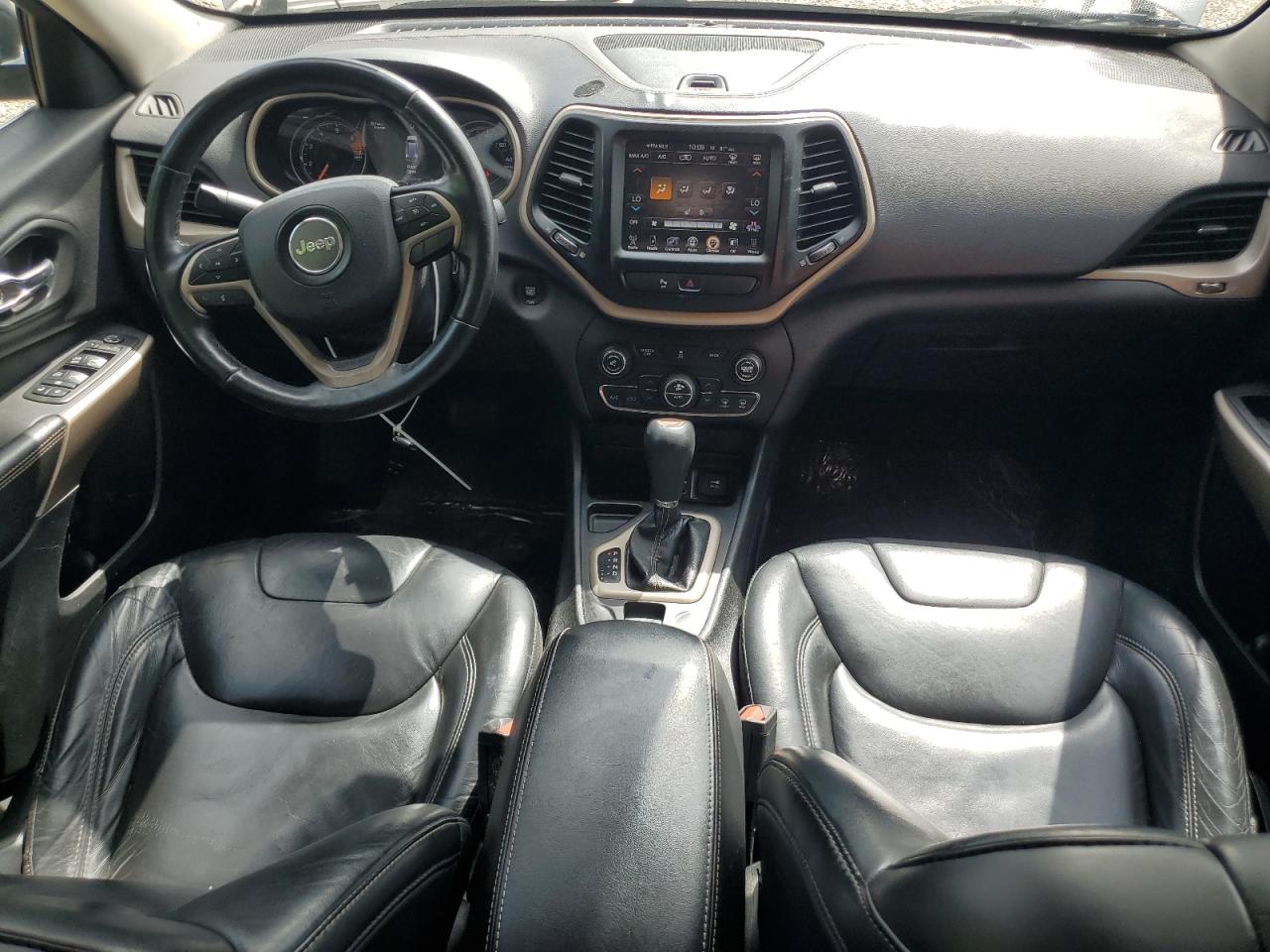 2018 Jeep Cherokee Limited VIN: 1C4PJLDB2JD568057 Lot: 70022485