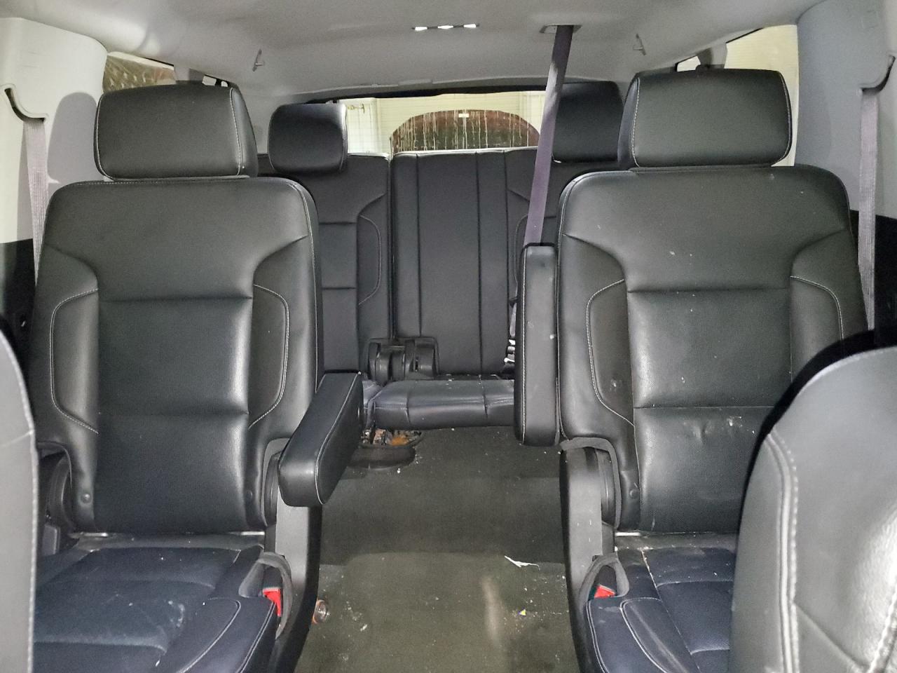 2017 Chevrolet Suburban K1500 Premier VIN: 1GNSKJKC0HR202609 Lot: 70546165