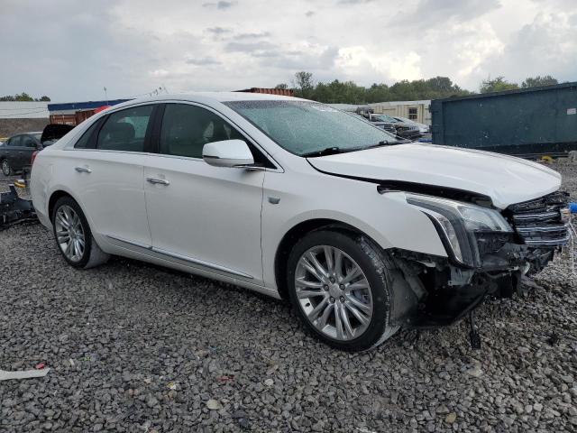  CADILLAC XTS 2018 Белы