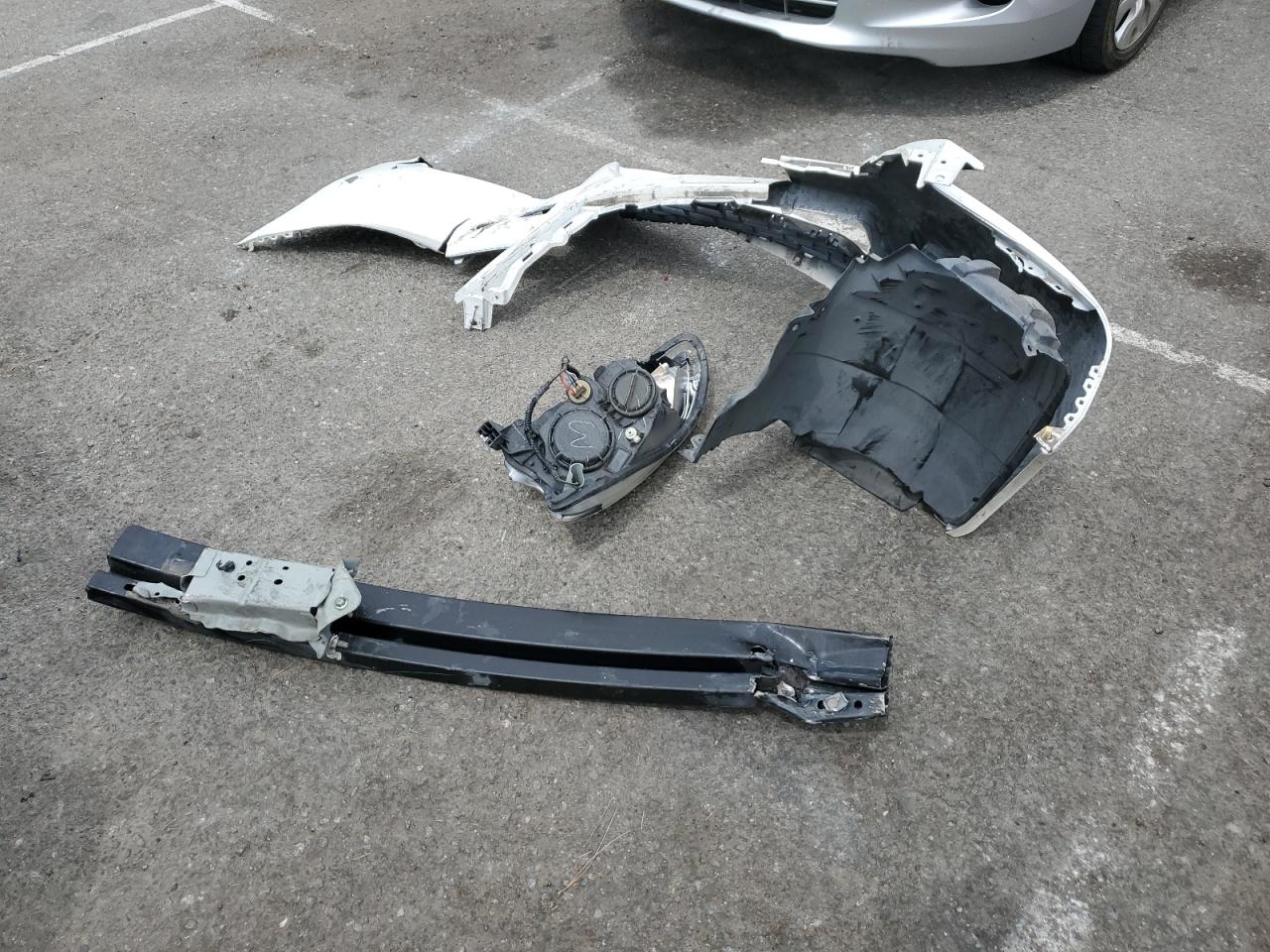 2014 Nissan Sentra S VIN: 3N1AB7AP7EL646376 Lot: 70940695