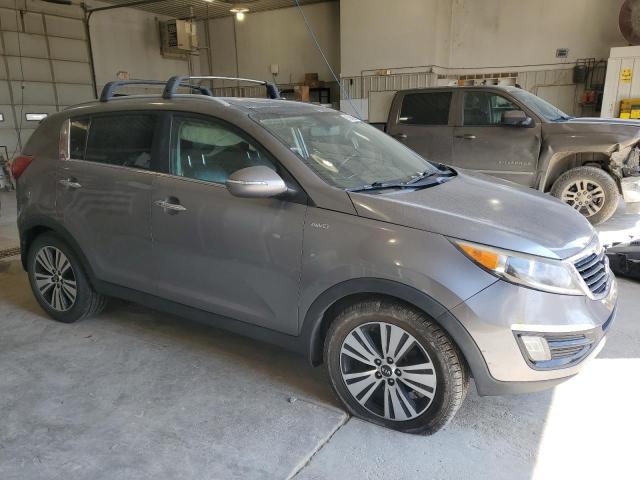  KIA SPORTAGE 2016 Серый