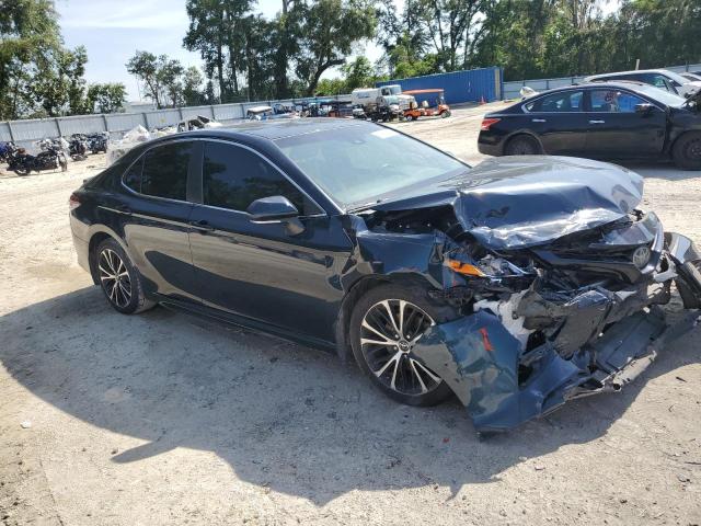  TOYOTA CAMRY 2018 Granatowy