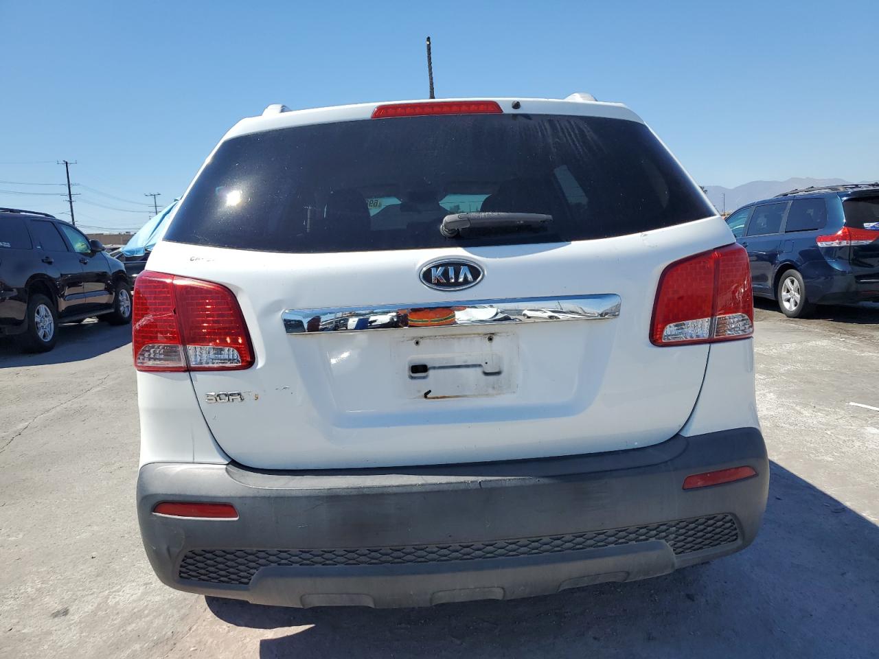 2013 Kia Sorento Lx VIN: 5XYKTDA23DG389210 Lot: 69808935