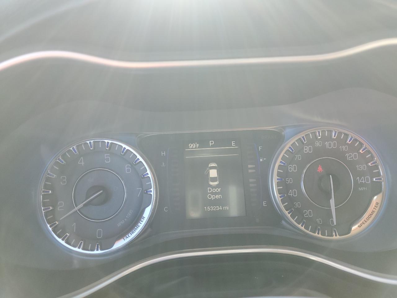 2015 Chrysler 200 Limited VIN: 1C3CCCAB8FN688965 Lot: 67446195