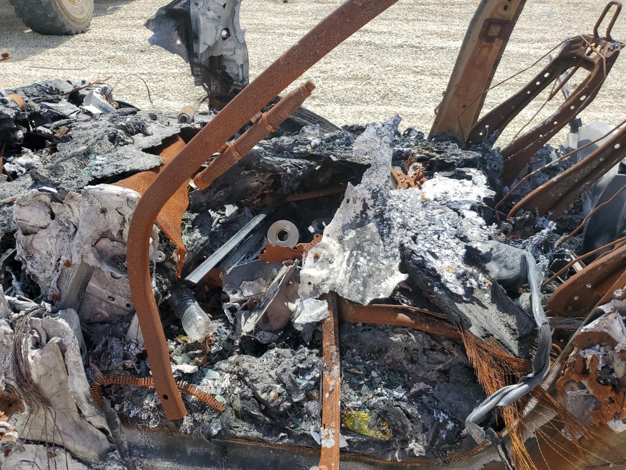 2022 Tesla Model X VIN: 7SAXCAE59NF340422 Lot: 90496575