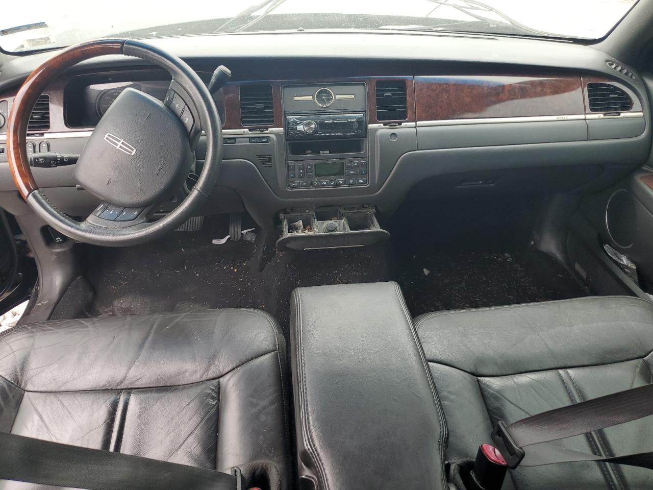 2009 Lincoln Town Car Signature Limited VIN: 2LNHM82V79X601222 Lot: 69404075