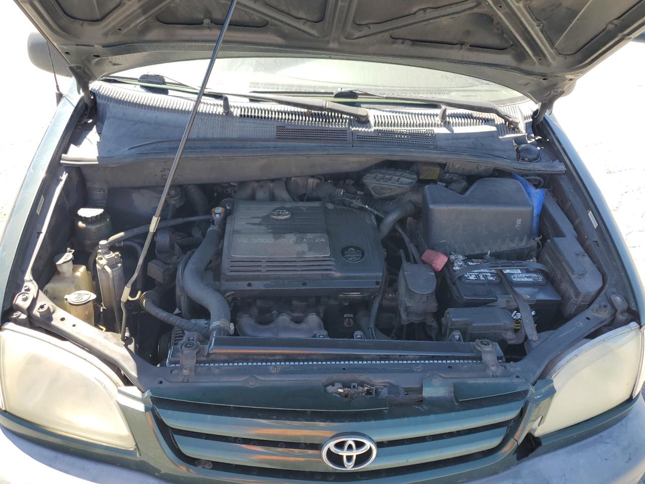 2001 Toyota Sienna Ce VIN: 4T3ZF19C51U403879 Lot: 68613115