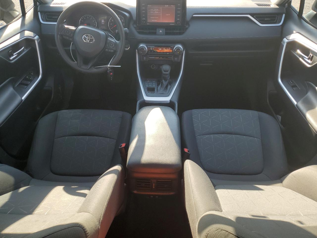 2021 Toyota Rav4 Xle VIN: 2T3P1RFV1MW225421 Lot: 69868865