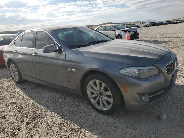 Sedans BMW 5 SERIES 2012 Srebrny