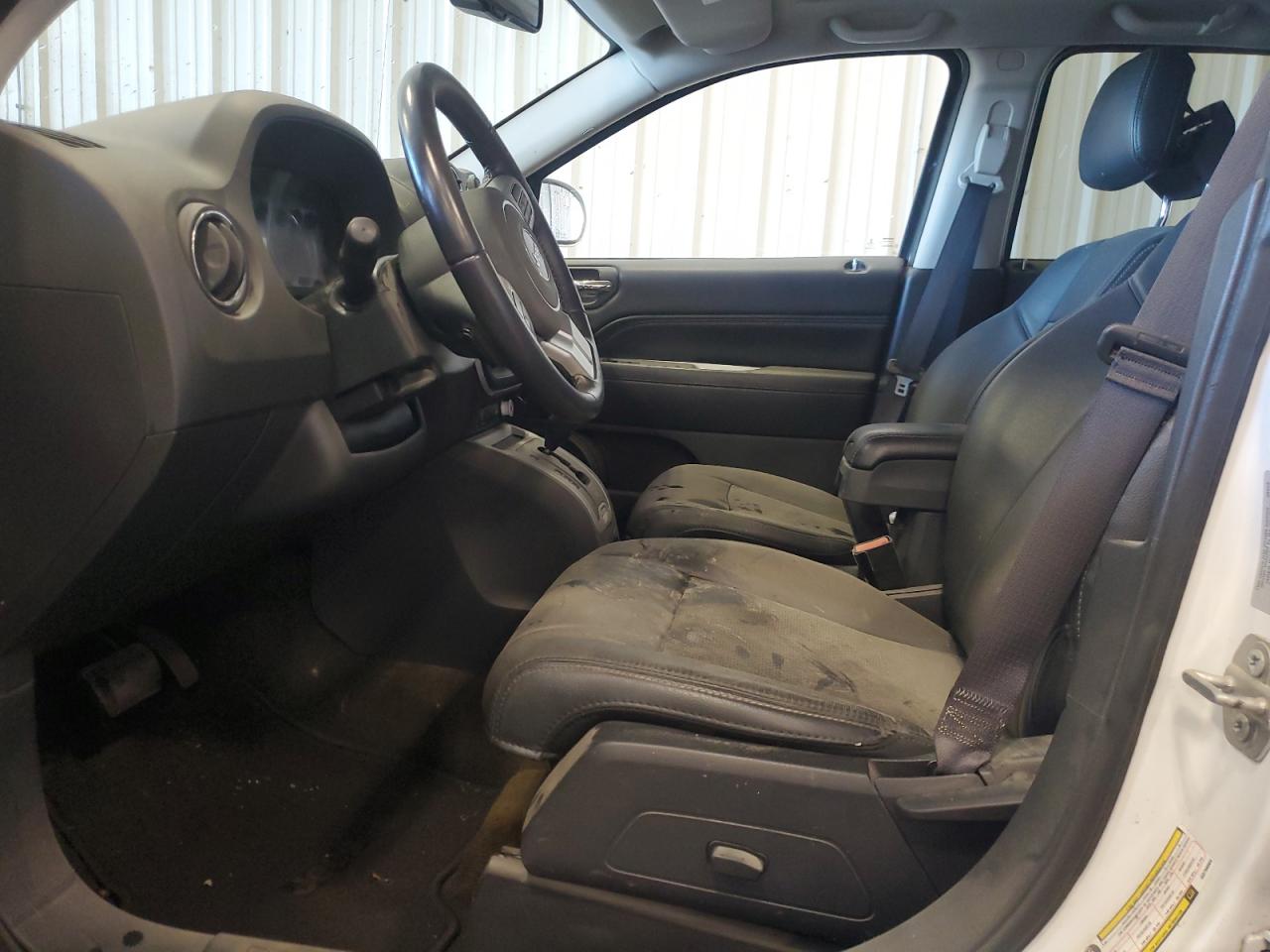 2016 Jeep Compass Latitude VIN: 1C4NJDEB0GD798989 Lot: 68737445