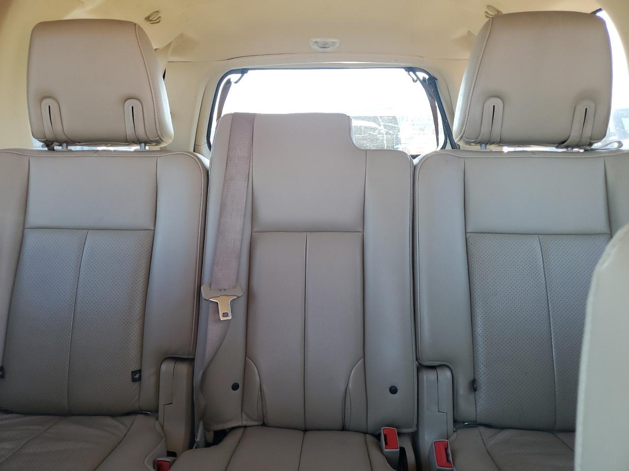 2014 Ford Expedition El Xlt VIN: 1FMJK1J58EEF15056 Lot: 69570225