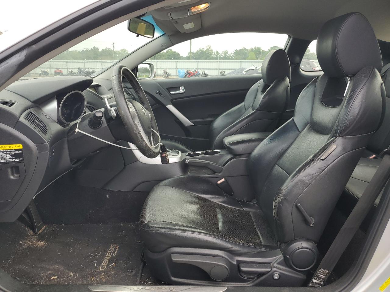2010 Hyundai Genesis Coupe 3.8L VIN: KMHHU6KH0AU041571 Lot: 70088095
