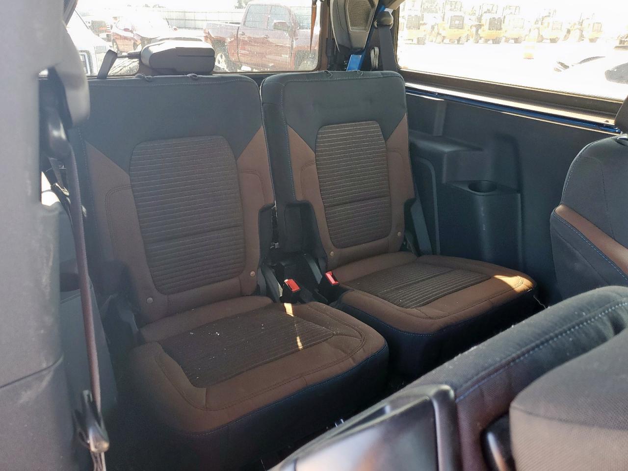 2023 Ford Bronco Base VIN: 1FMDE5CPXPLB59184 Lot: 67118935