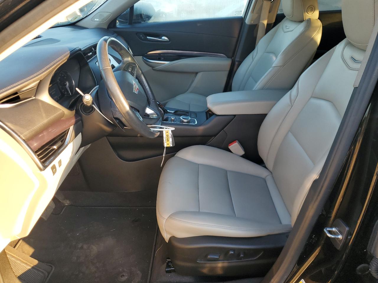 2023 Cadillac Xt4 Luxury VIN: 1GYFZBR42PF103973 Lot: 69769195