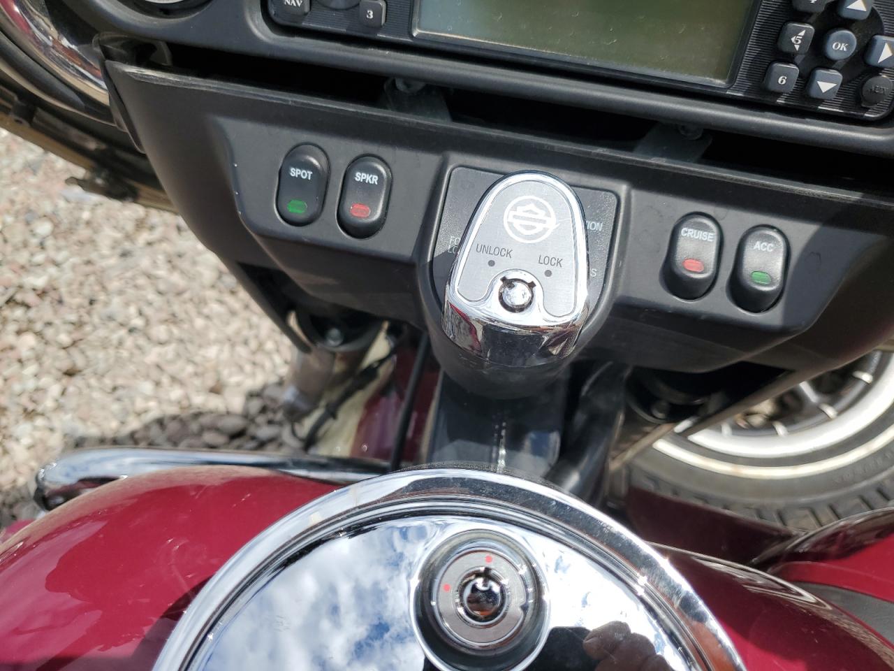 2007 Harley-Davidson Flhtcui VIN: 1HD1FC4117Y678922 Lot: 70672755