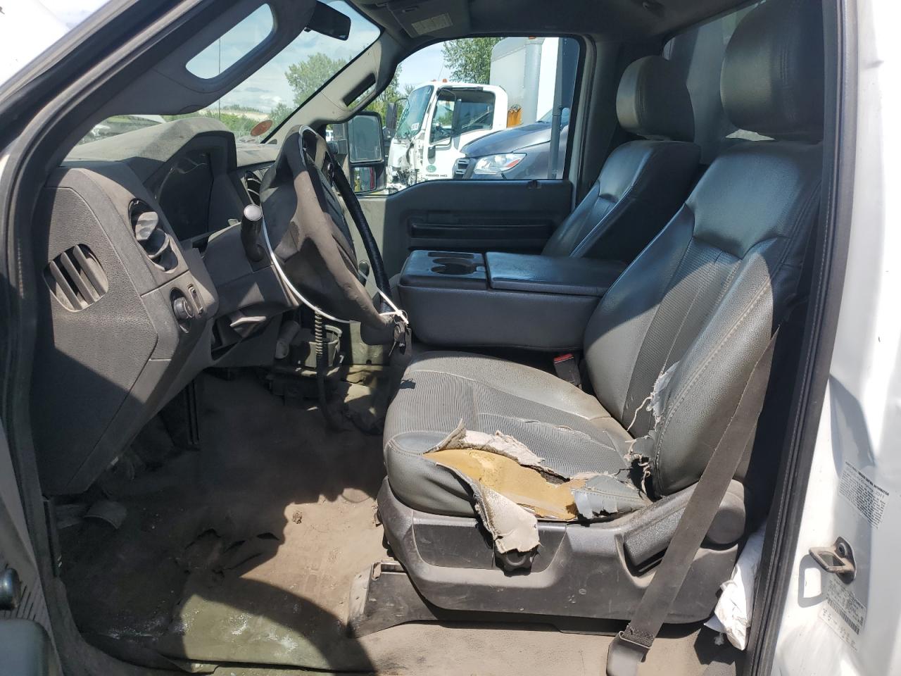 2011 Ford F350 Super Duty VIN: 1FDRF3G69BEC97093 Lot: 69141235