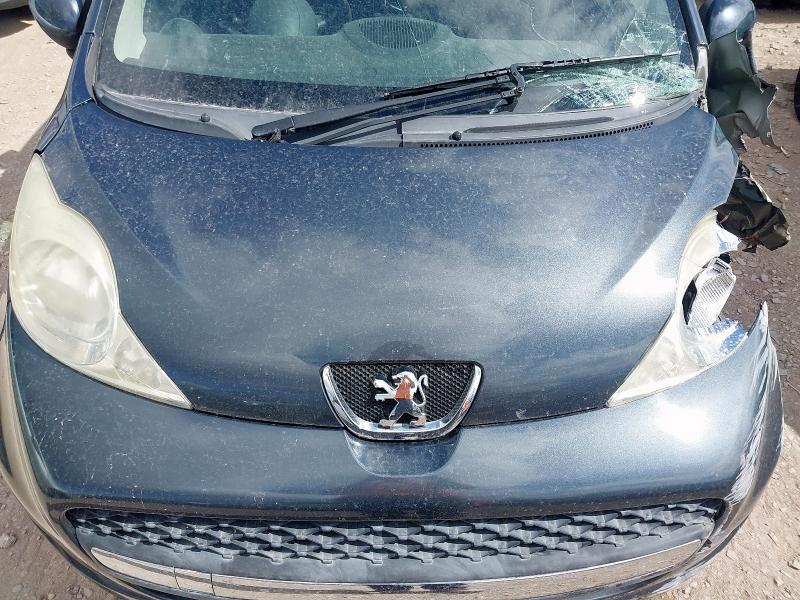 2009 PEUGEOT 107 URBAN