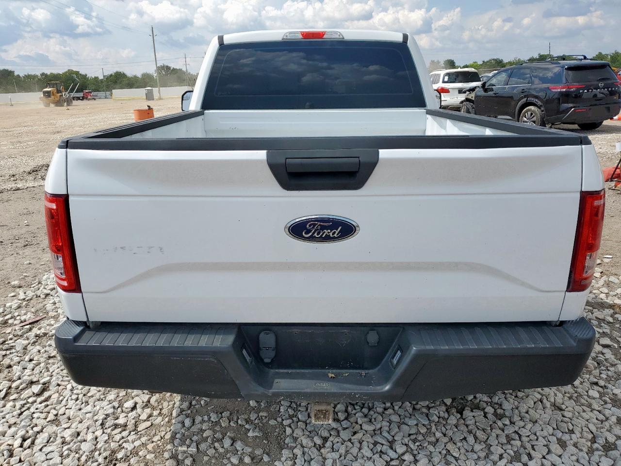 2017 Ford F150 VIN: 1FTMF1C81HFA57727 Lot: 69560435