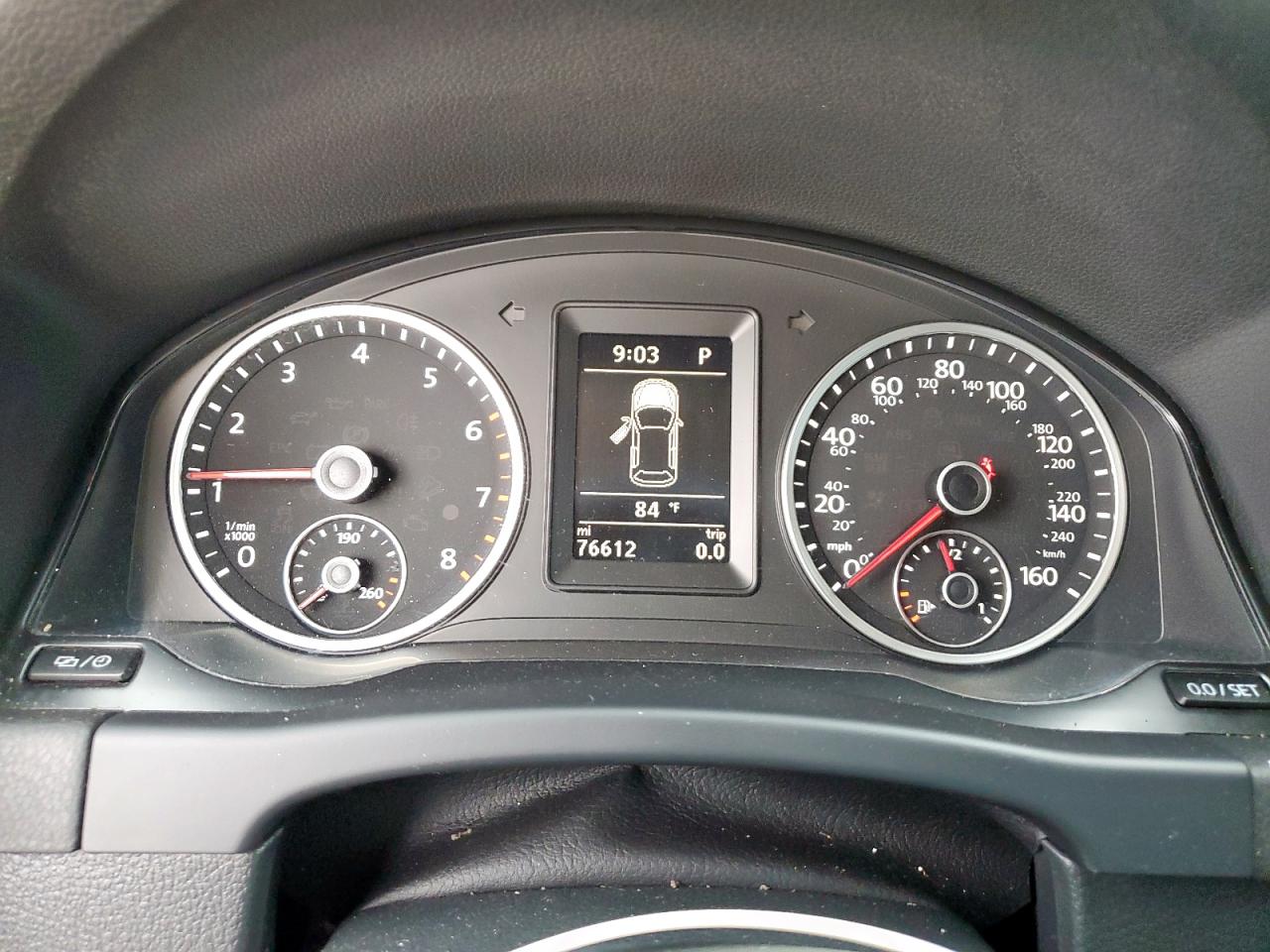 2017 Volkswagen Tiguan S VIN: WVGAV7AX4HK003957 Lot: 66892495