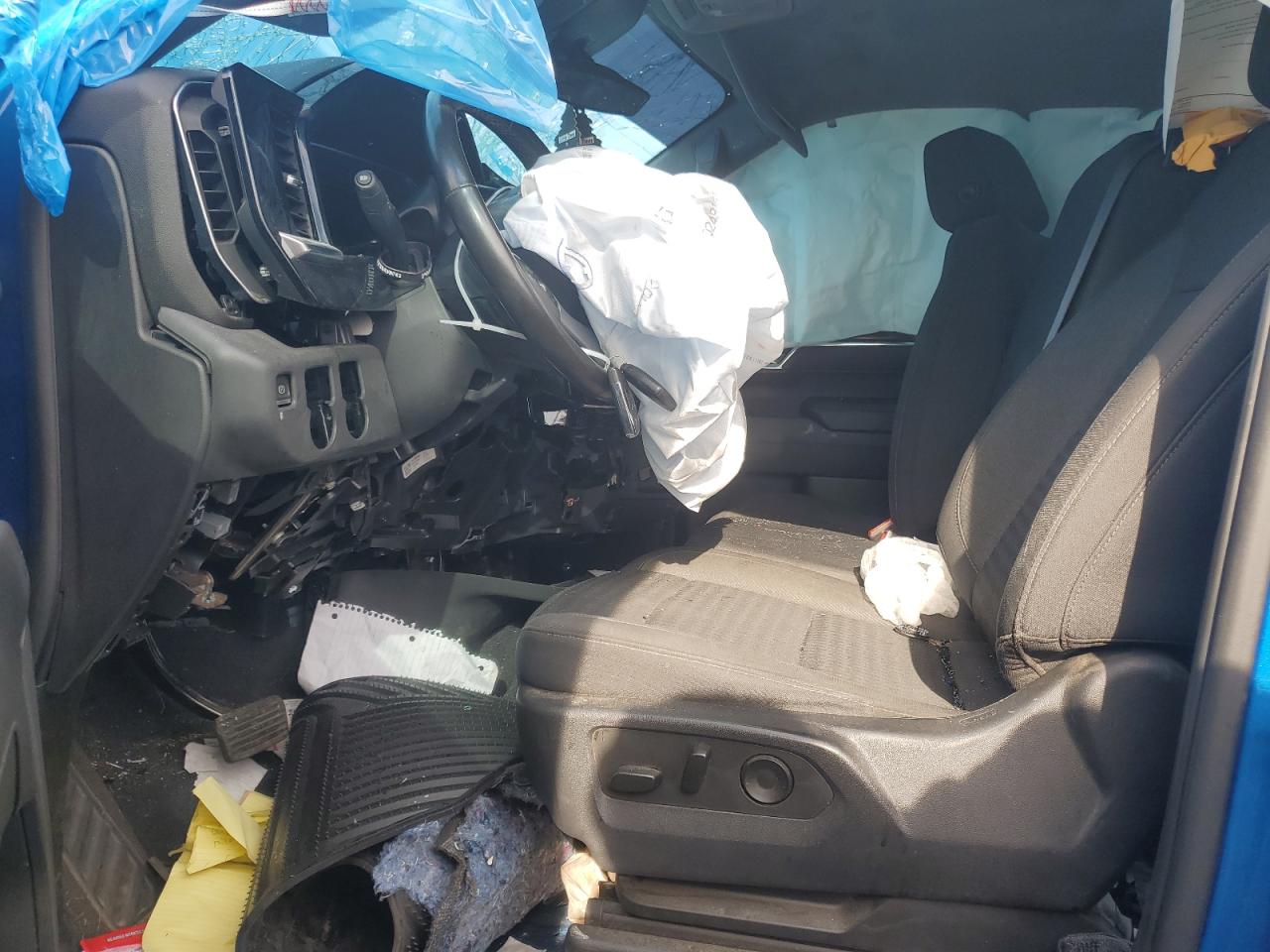 2022 GMC Sierra K1500 Elevation VIN: 3GTPUCEK4NG690398 Lot: 69747605