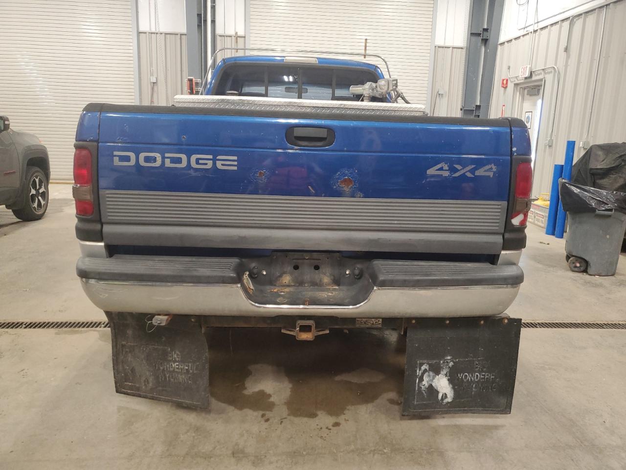 1996 Dodge Ram 2500 VIN: 1B7KF23W2TJ118875 Lot: 67777065