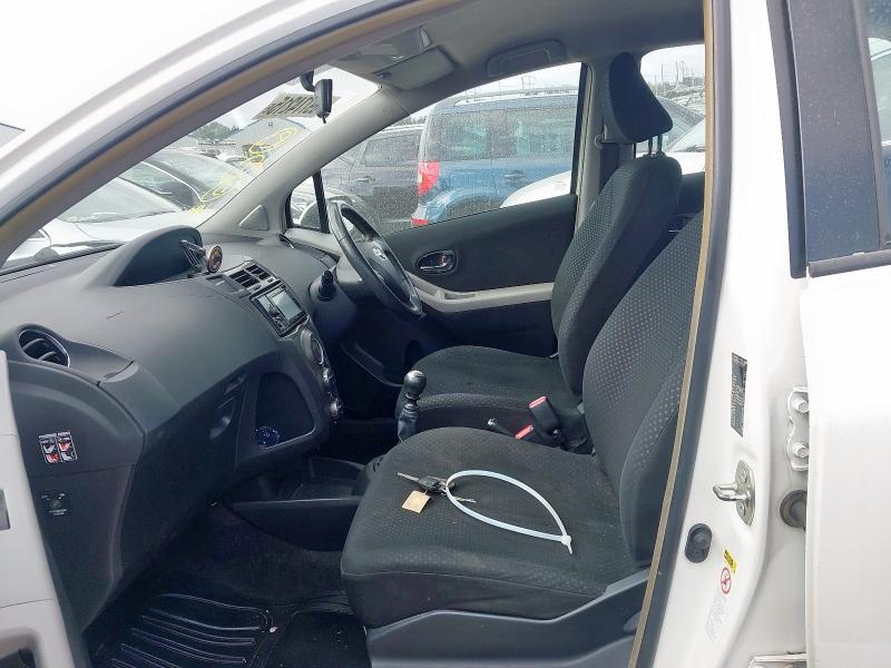 2011 TOYOTA YARIS T SPIRIT VVT-I 