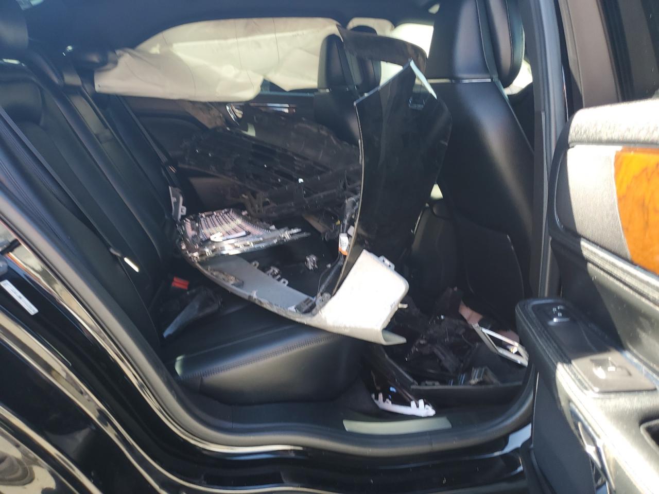 2017 Lincoln Continental Reserve VIN: 1LN6L9NC5H5627179 Lot: 70774815