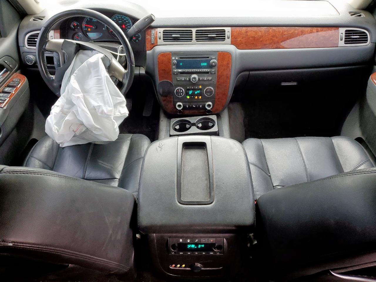 2013 Chevrolet Tahoe C1500 Lt VIN: 1GNSCBE00DR359815 Lot: 69586395