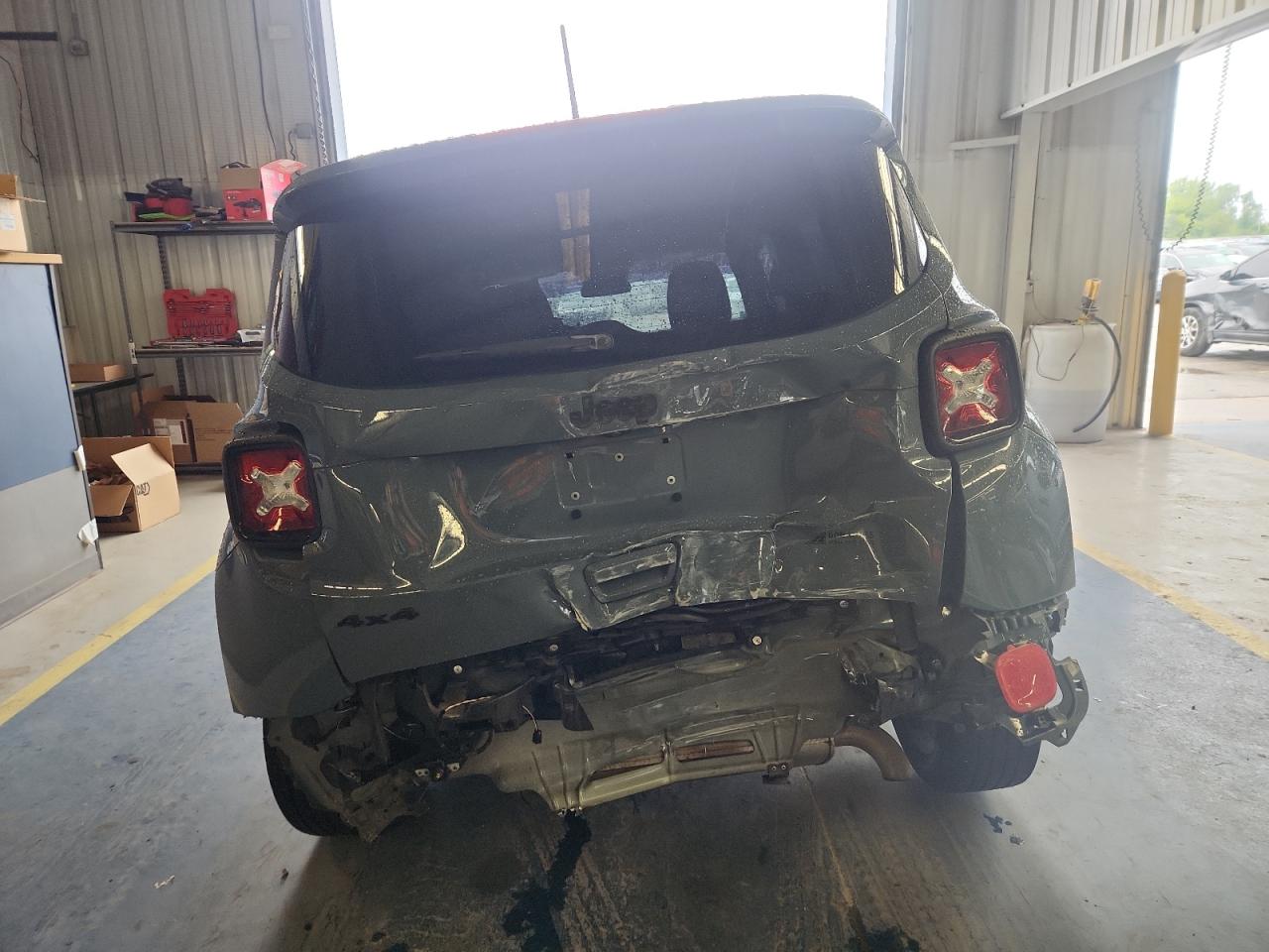2018 Jeep Renegade Latitude VIN: ZACCJBBB0JPJ19616 Lot: 70772955