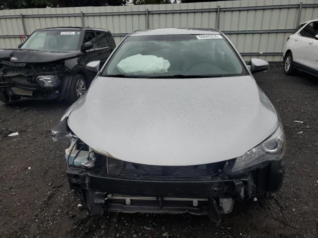  TOYOTA CAMRY 2017 Silver