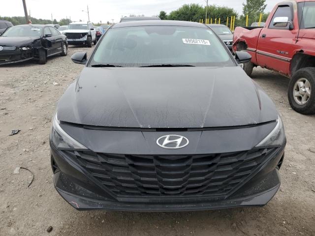  HYUNDAI ELANTRA 2023 Черный